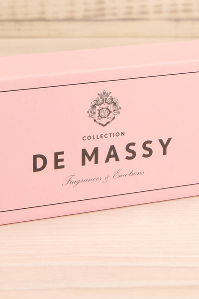 Fragrance I Belive in Me by de Massy | La petite garçonne box close-up