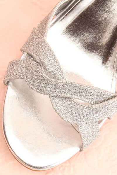 Fraxinelle Silver Sandals | Sandales | Boudoir 1861 flat close-up