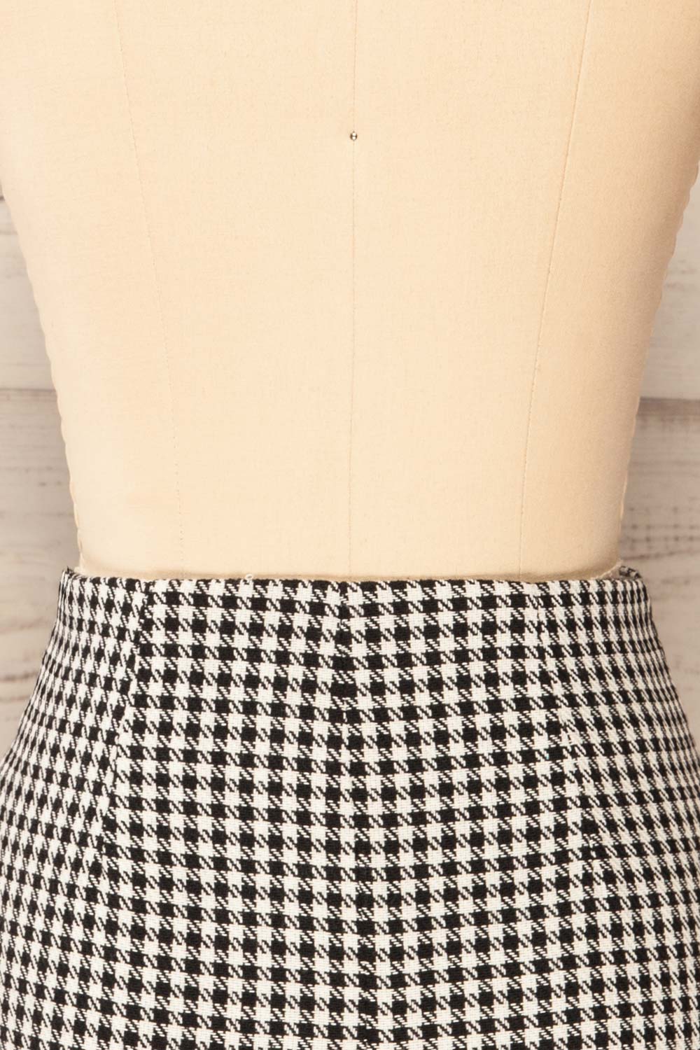 Freiburg Asymmetrical Houndstooth Mini Skirt | La petite garçonne back close up