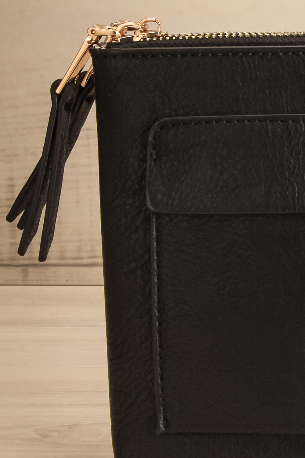 Freya Black Crossbody Bag | La petite garçonne front close-up