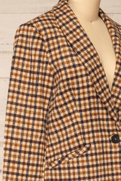 Fuengirola Plaid Trench Coat w/ Pockets | La petite garçonne side close-up