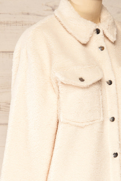Funchal Ivory Oversized Fuzzy Shirt Jacket | La petite garçonne side close-up