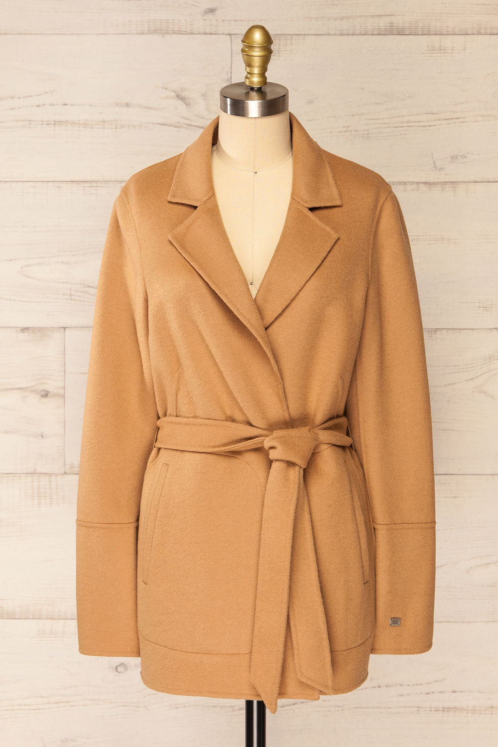 Gabby Caramel Trench Coat w/ Belt | La petite garçonne