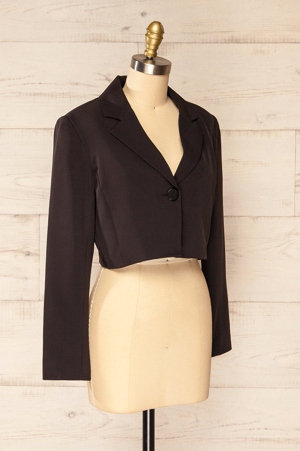 Gaborone Black Cropped Blazer | La petite garçonne side view 