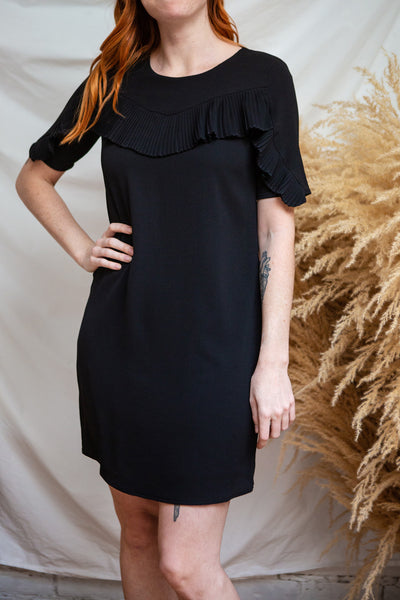 Ganymedes Black Pleated Short Sleeve Dress | Boutique 1861 model