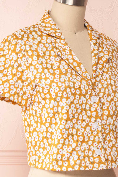 Gersimi Floral Button-up Crop Top side close up | Boutique 1861
