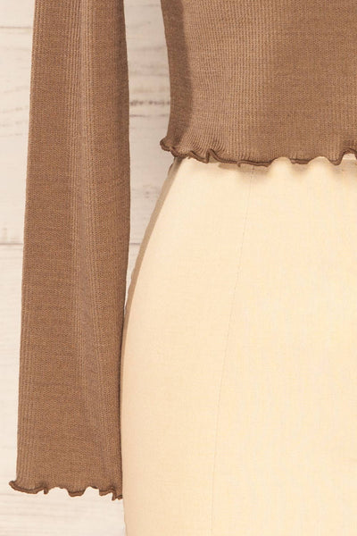 Gialonft Brown Cropped Long Sleeve Top w/ Ruffles | La petite garçonne bottom