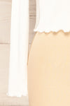 Gialonft White Cropped Long Sleeve Top w/ Ruffles | La petite garçonne sleeve