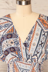Glina Blue Patterned V-Neck Short Dress | La petite garçonne   front close-up