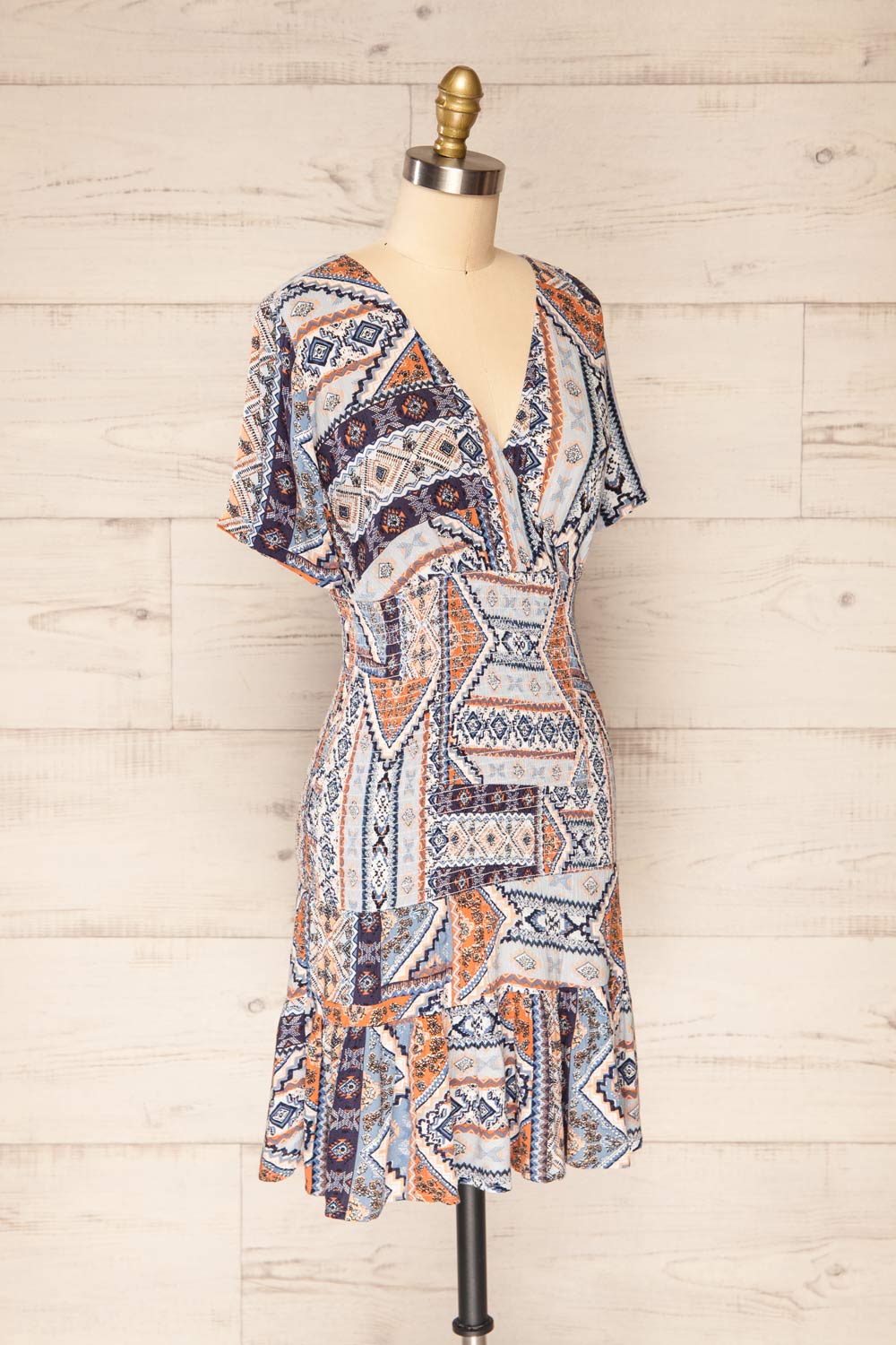 Glina Blue Patterned V-Neck Short Dress | La petite garçonne   side view