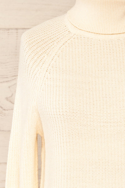 Granby Ivory Knit Turtleneck Sweater | La petite garçonne front close-up