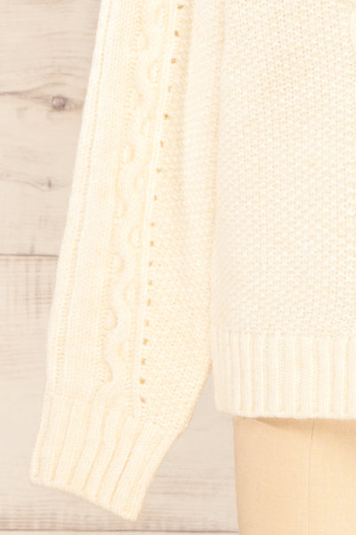 Granollers Ivory Cable Knit Sweater | La petite garçonne sleeve