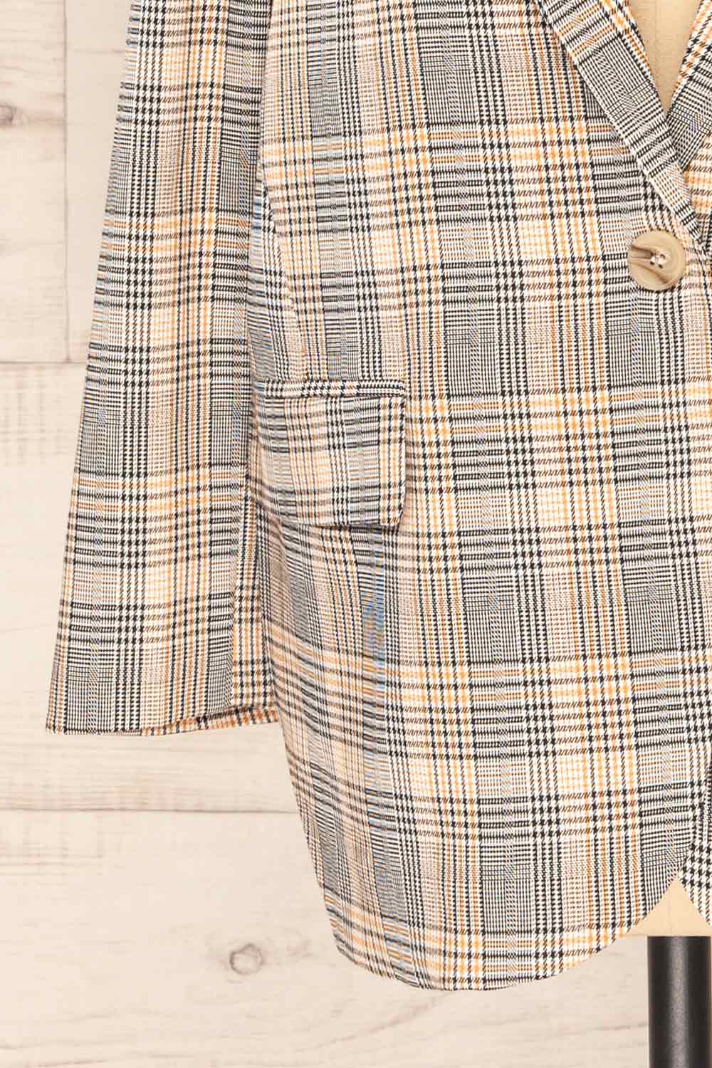 Groenlo Oversized Tartan Blazer | La petite garçonne bottom 