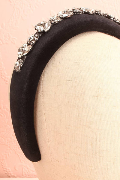 Gyorgyike Black Padded Velvet Headband | Boutique 1861 close-up