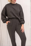 Hattem Black Oversized Sweater | La petite garçonne model