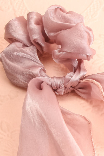 Heinola Lilas Lilac Organza Hair Scrunchie with Bow close-up | Boutique 1861