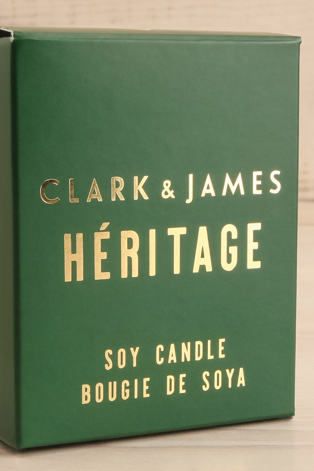 Heritage Candle Soy Wax | La petite garçonne box close-up