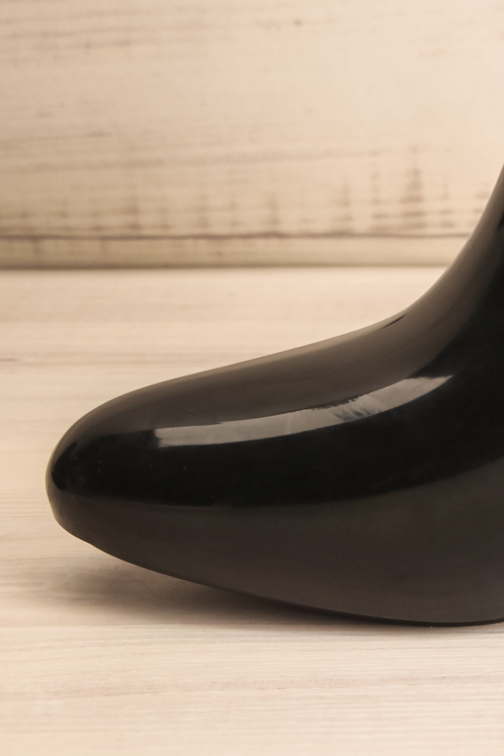 Herran Noir Black Heeled Ankle Boots side front close-up | La Petite Garçonne Chpt. 2
