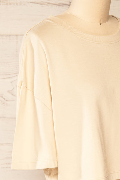 Huy Beige Cropped T-Shirt With Print | La petite garçonne side close-up