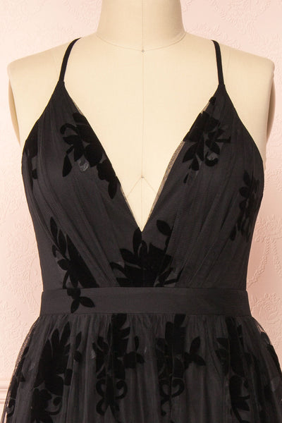 Hyade Black Plus Size V-Neck Floral Maxi Dress | Boutique 1861 front close-up