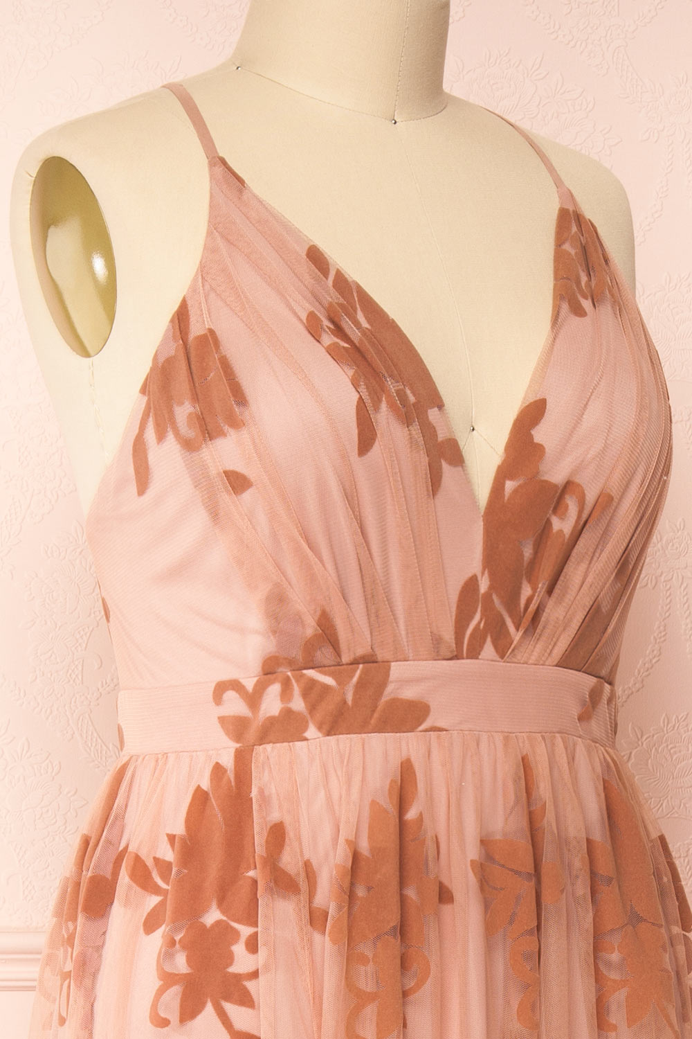 Hyade Blush Plus Size V-Neck Floral Maxi Dress | Boutique 1861 side close-up