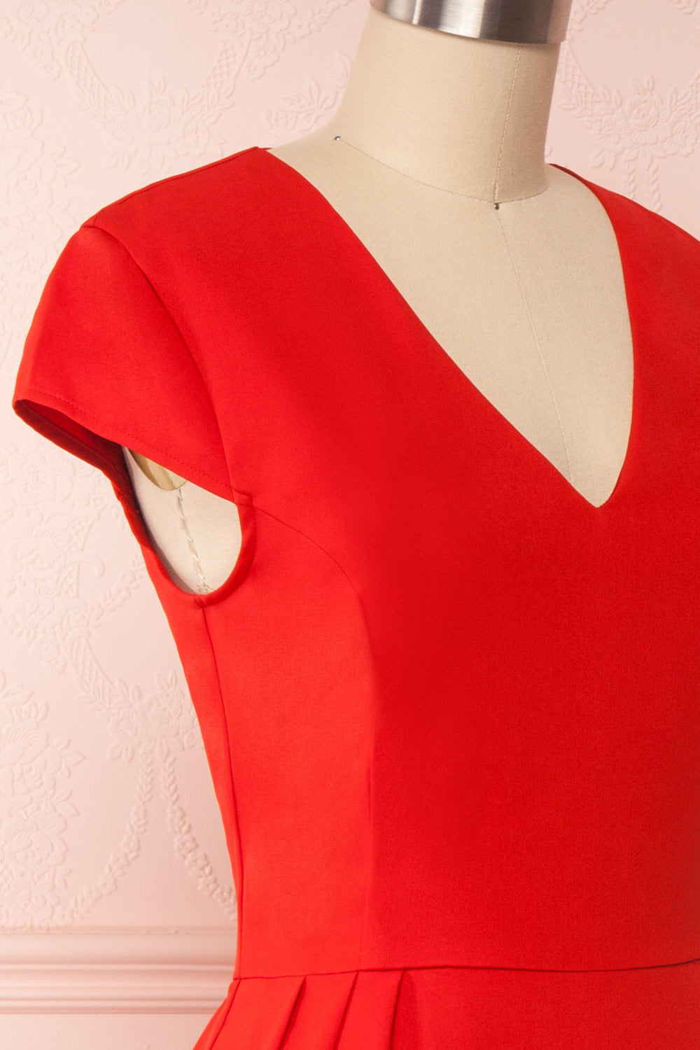 Iktomi Red A-Line Midi Dress w/ V Neck side close up | Boutique 1861