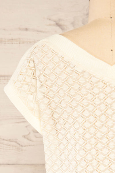 Istres Cream Knitted Short Sleeve V-Neck Top | La petite garçonne  back close-up