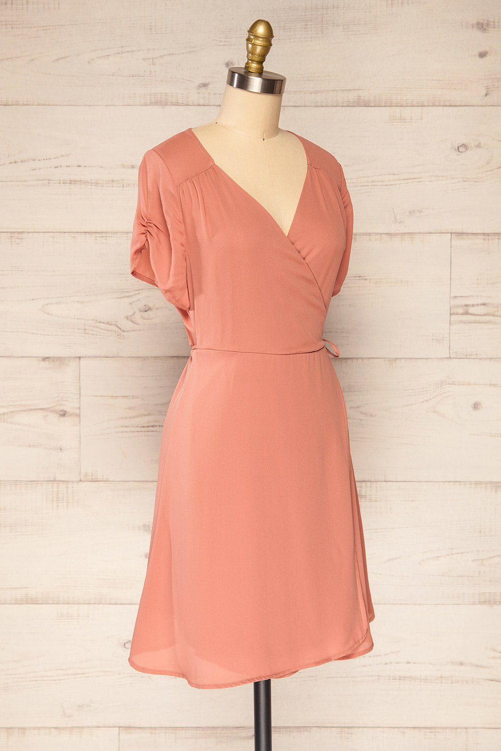 Jaurel Dusty Pink Short Sleeve Wrap Dress | La petite garçonne side view 