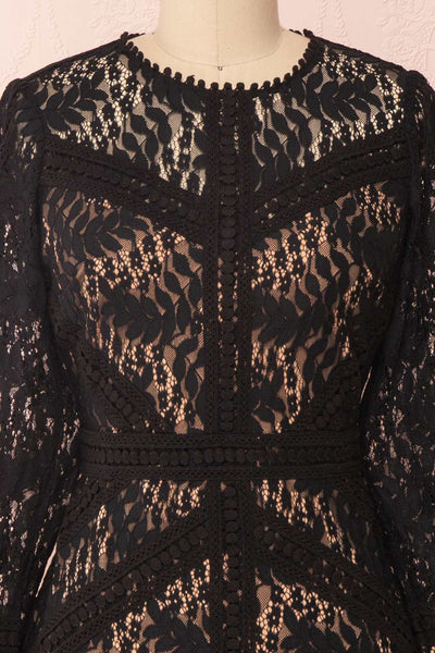 Jessamy Noire Lace Dress | Robe Cocktail | Boutique 1861 front close-up