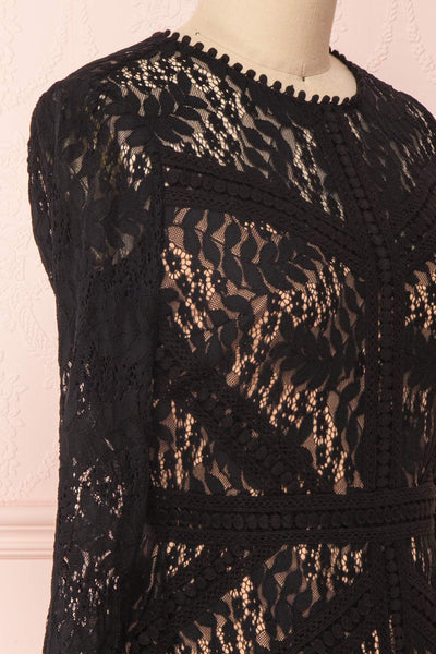 Jessamy Noire Lace Dress | Robe Cocktail | Boutique 1861 side close-up