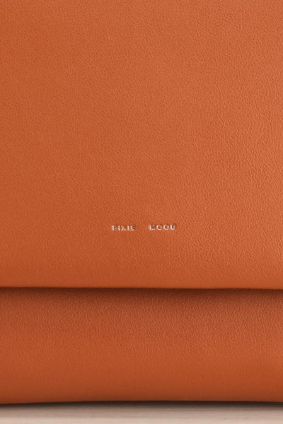 Jodith Cognac Faux-Leather Pixie Mood Handbag front close-up | La Petite Garçonne