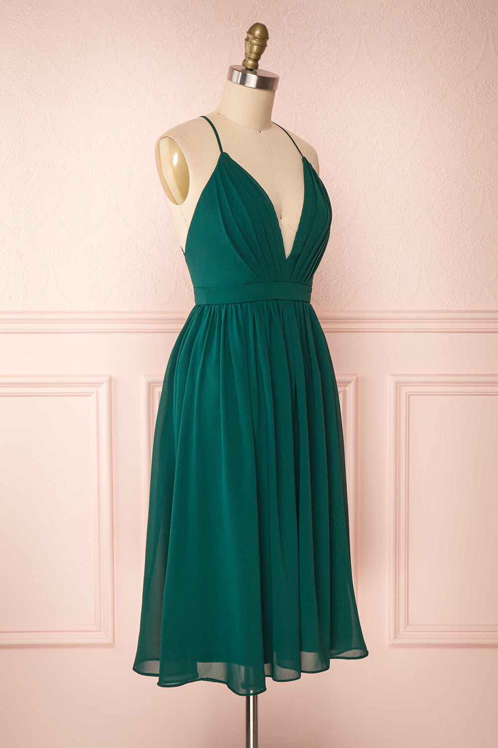 Joelle Emerald Chiffon Cocktail Dress | Robe | Boutique 1861 side view 