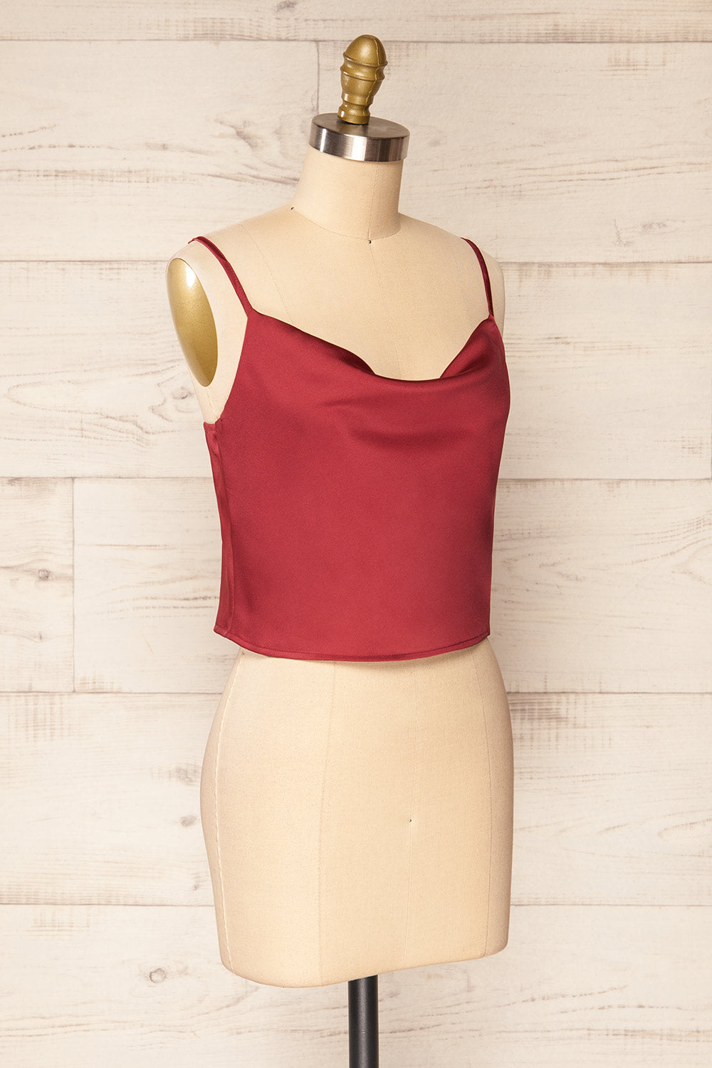 Jonca Burgundy Cropped Satin Tank Top | La petite garçonne side view