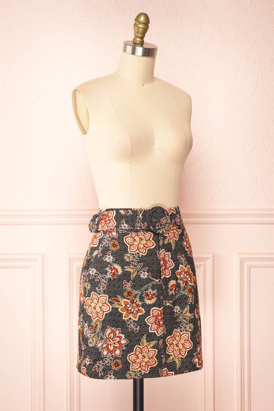 Jondora Floral Short Skirt w/ Belt | Boutique 1861 side view