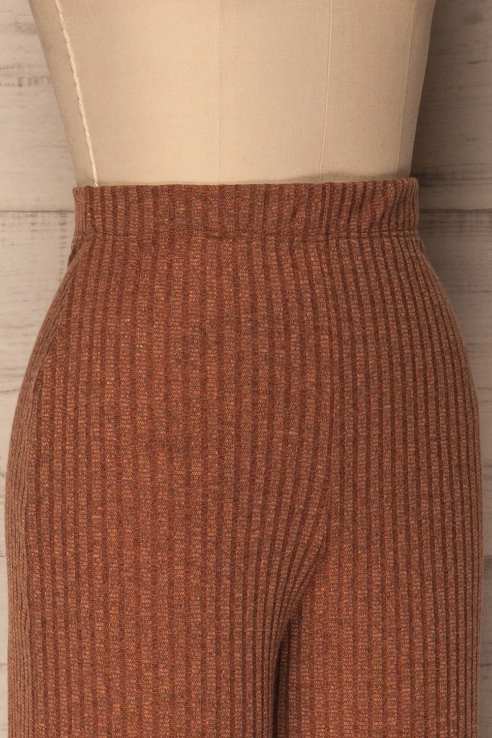 Kaiafa Mocha Orange Ribbed Wide Leg Cropped Pants | La Petite Garçonne 4