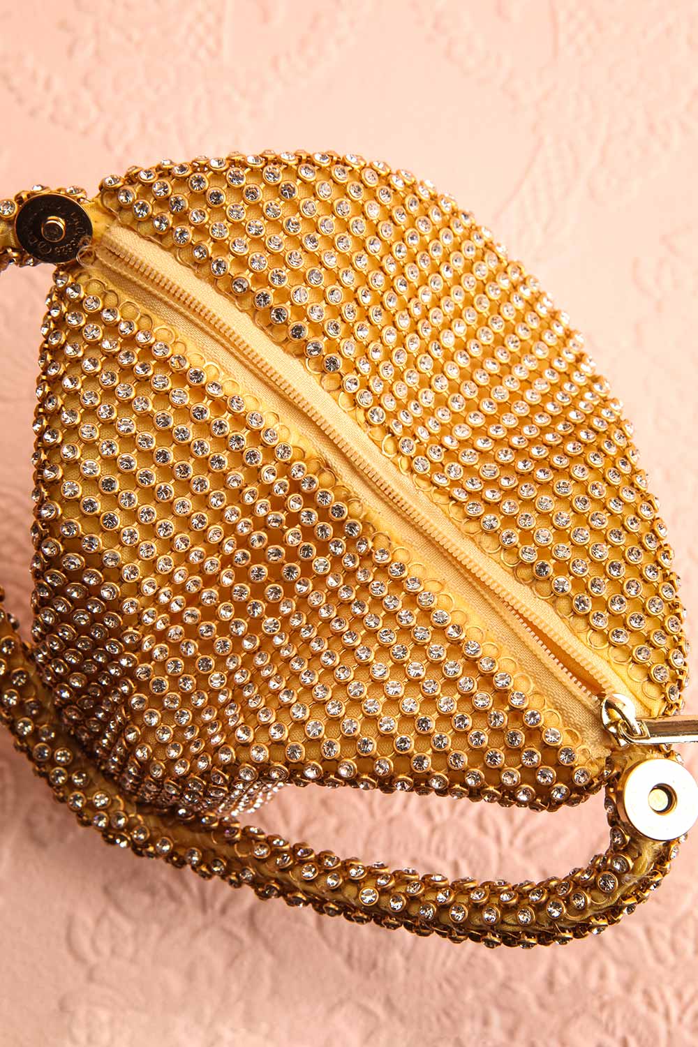 Kapolei Gold Crystal Wristlet | Sac à Main | Boutique 1861 inside view