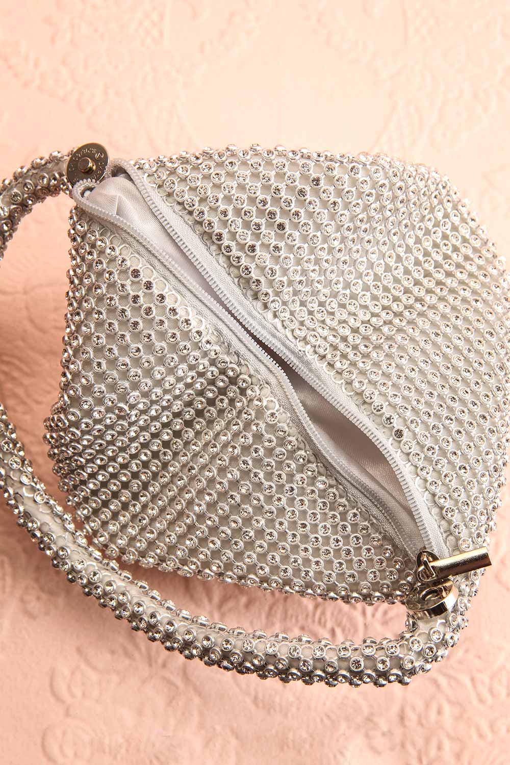 Kapolei Silver Crystal Wristlet | Sac à Main | Boutique 1861 inside view