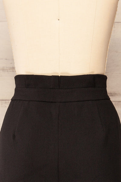 Karaba Black High-Waisted Shorts w/ Scalloped Hem | La petite garçonne back close up