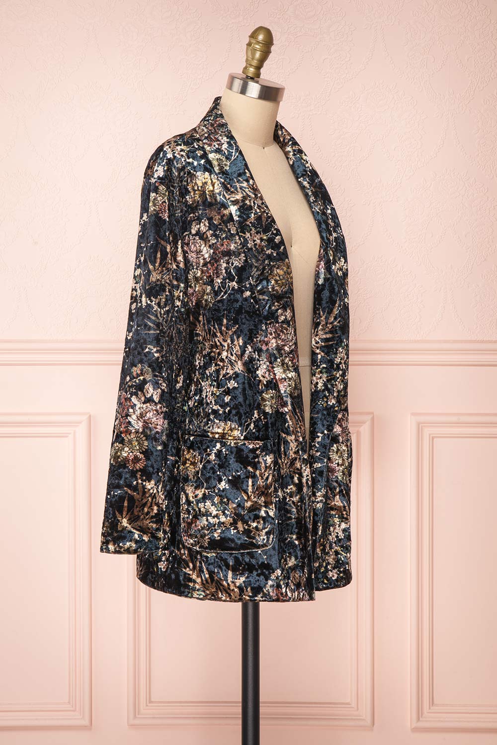 Kassiah Black Floral Velvet Open Blazer side view | Boutique 1861