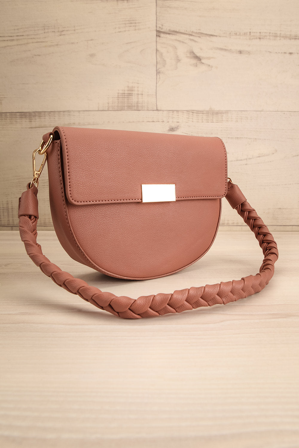 Kenneth Pink Half-Moon Crossbody Handbag | La petite garçonne side view