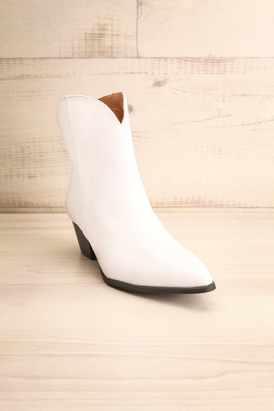 Khalkis White Western Style Ankle Boots front view | La Petite Garçonne