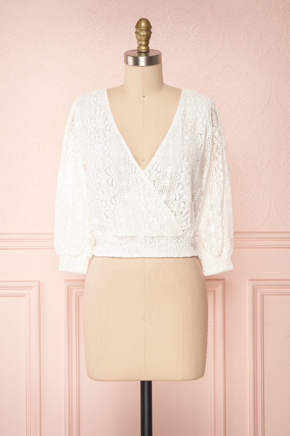 Kimitsu White Lace Crop Top with Puff Sleeves | Boutique 1861 1