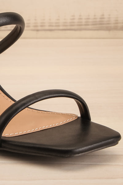 Kinsley Black Strappy Heeled Sandals | La petite garçonne front close-up