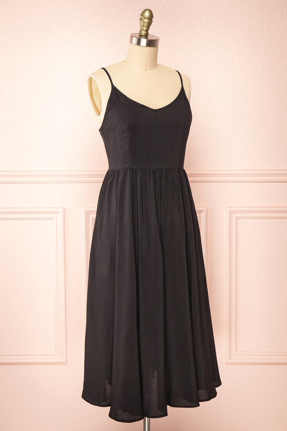 Kloe Black Sleeveless A-line Midi Dress