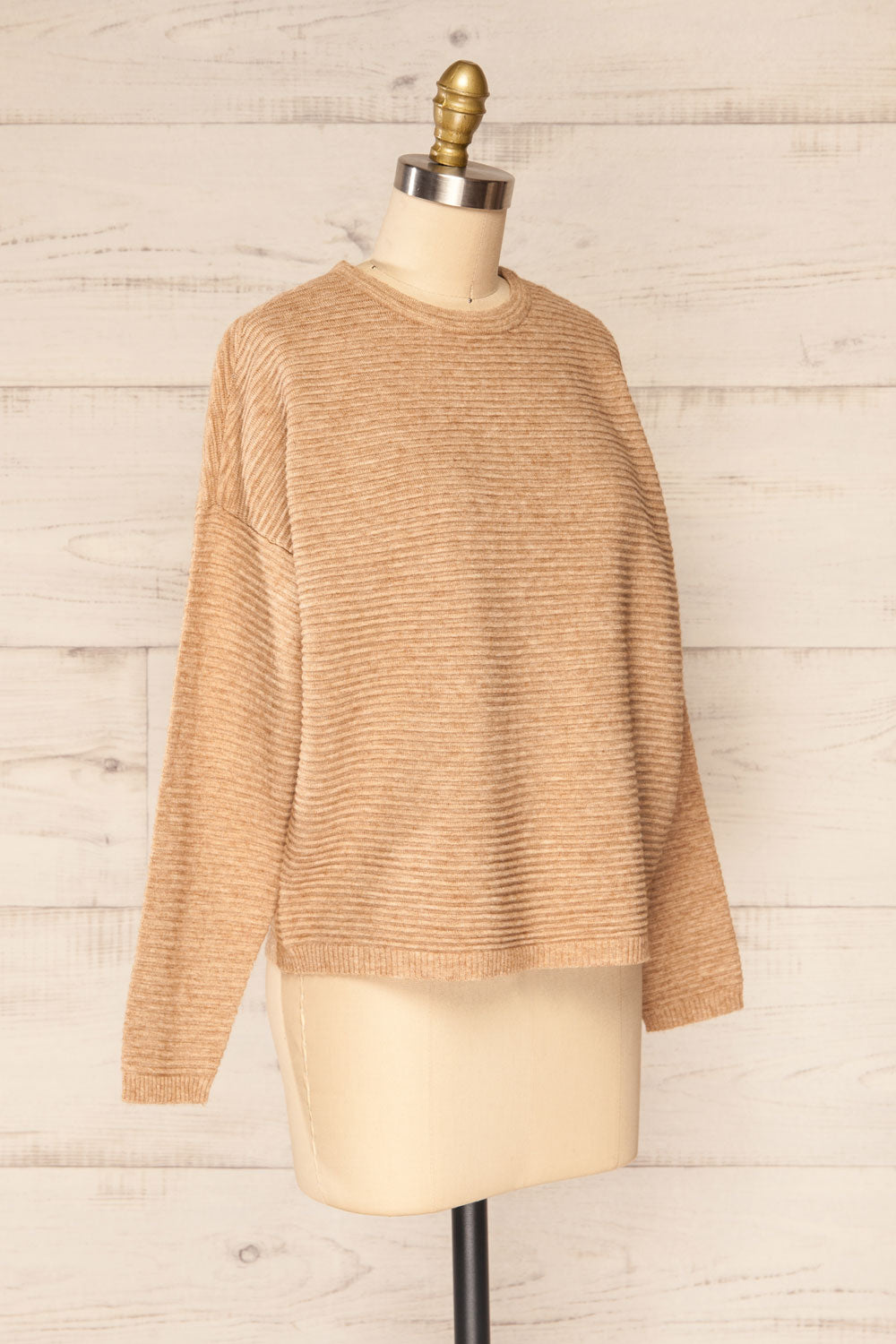 Knares Beige Cropped Ribbed Sweater | La petite garçonne side view