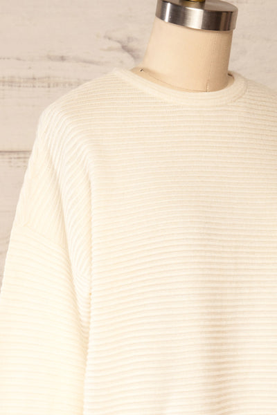 Knares Cream Cropped Ribbed Sweater | La petite garçonne side close up