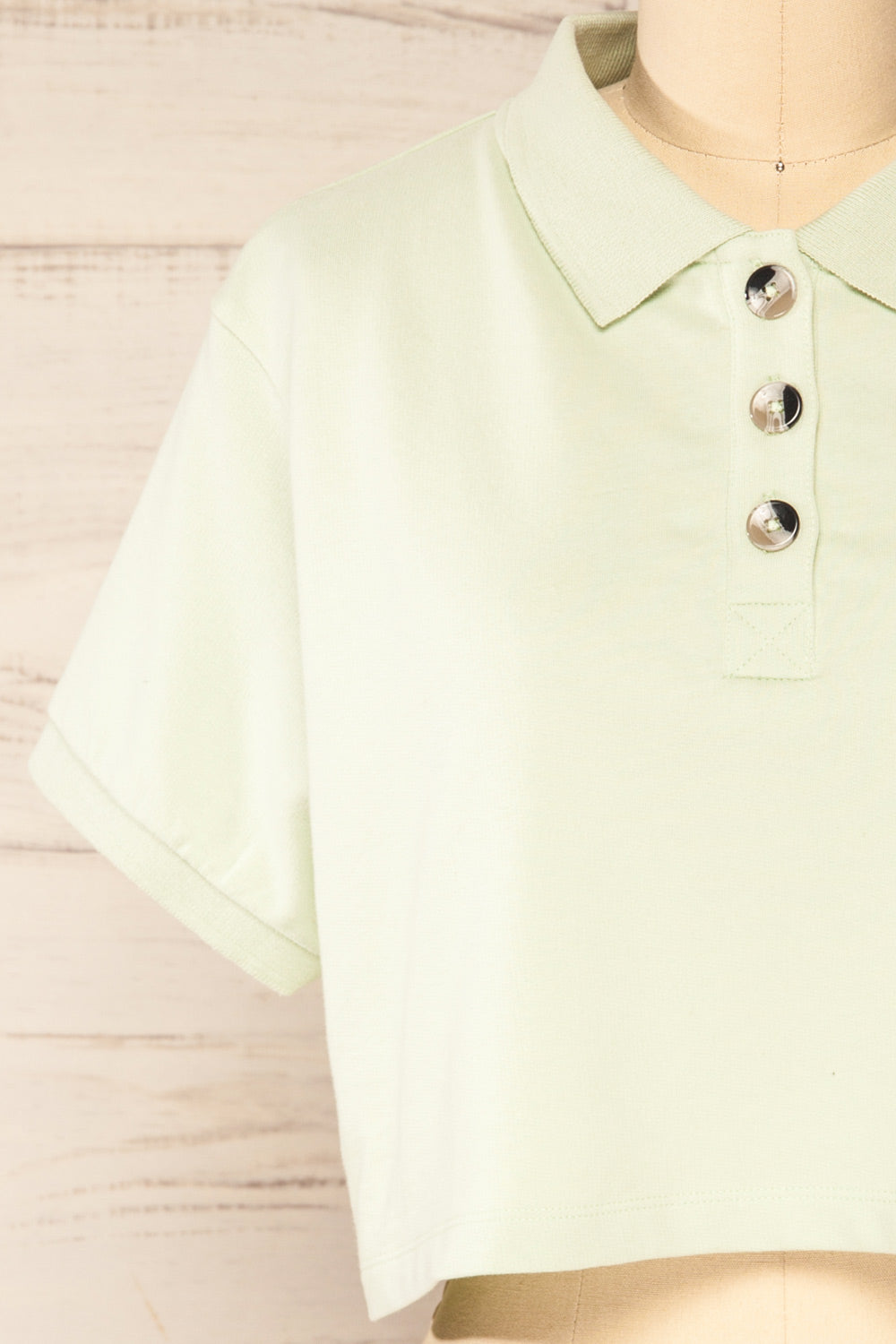 Kolo Mint Cropped Polo Top | La petite garçonne front close-up