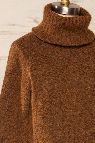 Kolono Brown Melange Knit Turtleneck Sweater | La petite garçonne side close up