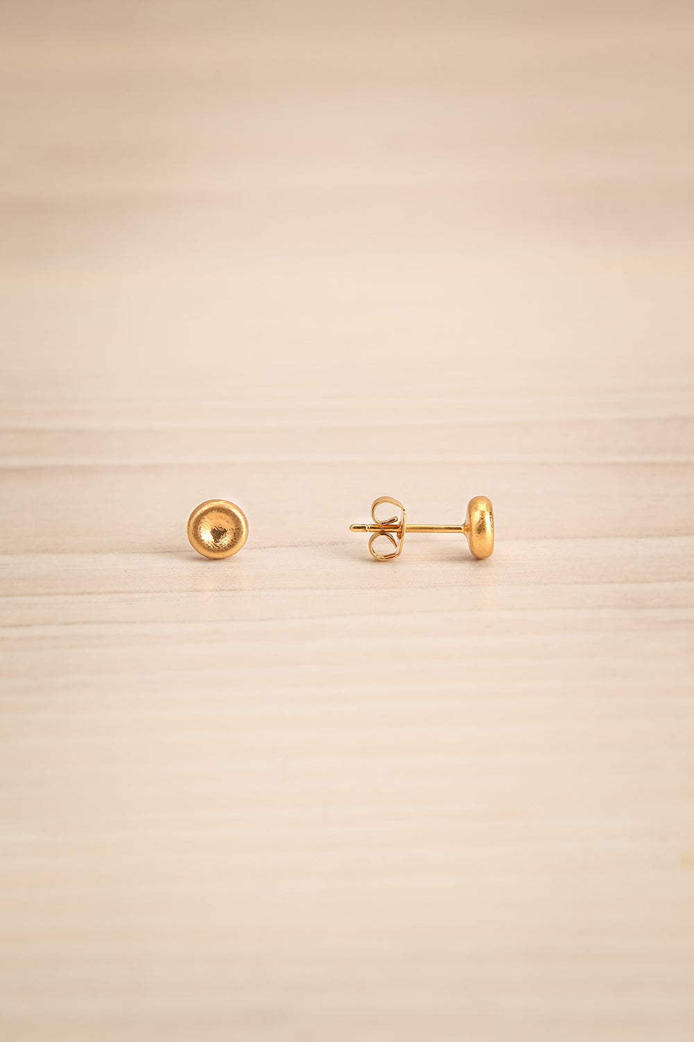 Koppelo Gold Filled Circular Stud Earrings | La Petite Garçonne