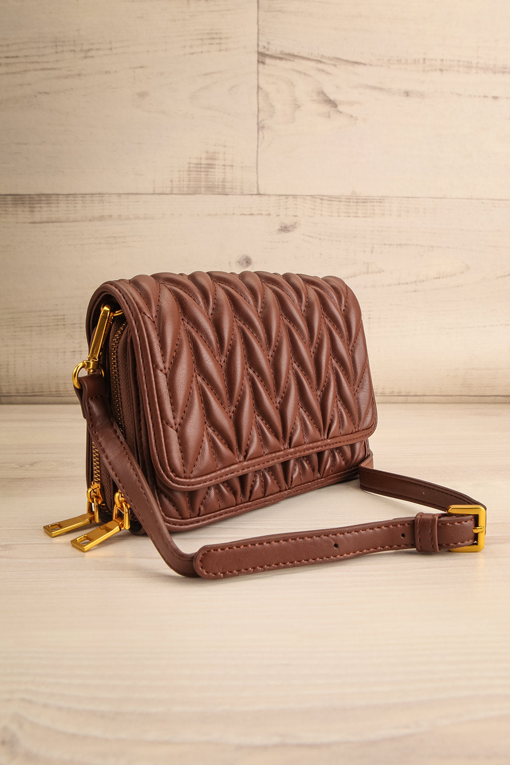 Krypt Brown Quilted Crossbody Bag | La petite garçonne side